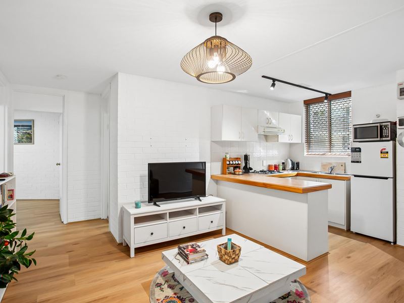 13/1 Herdsman Parade, Wembley WA 6014