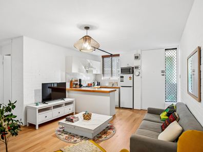 13/1 Herdsman Parade, Wembley WA 6014