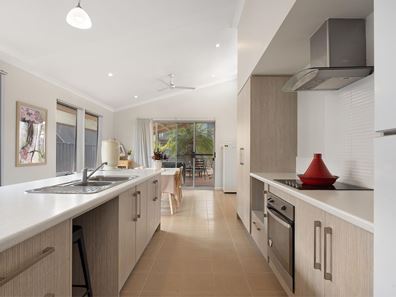 29 Balyarra Parkway, Baynton WA 6714
