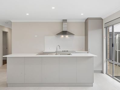 11 Fitzroy Road, Henley Brook WA 6055