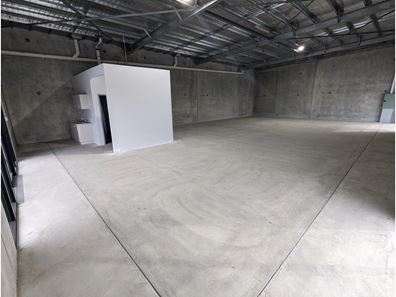 4/6 Dollyup Street, Stake Hill WA 6181