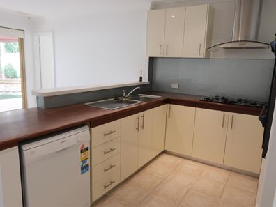 1/57 ROBERT STREET, Como WA 6152