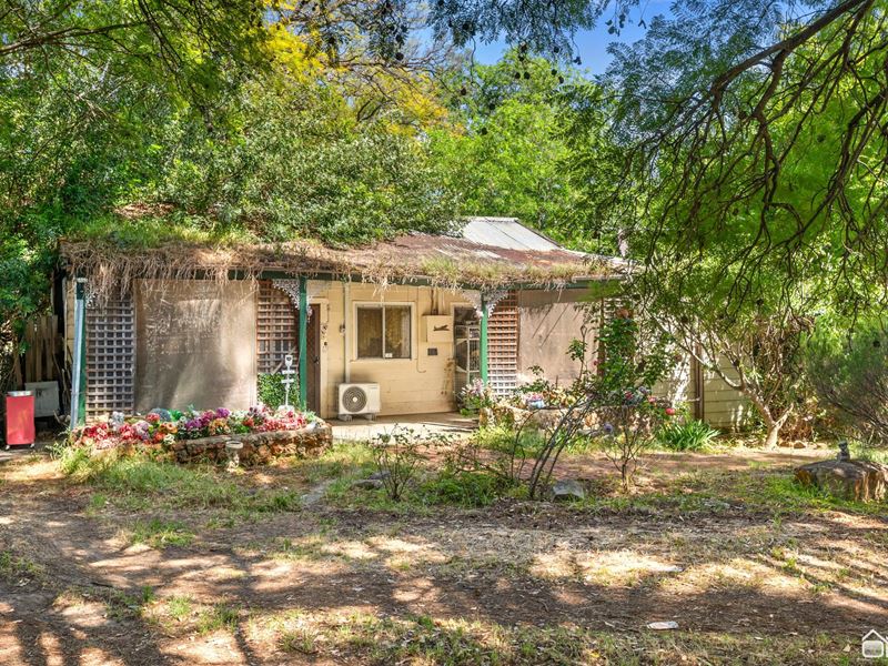 2989 Albany Highway, Kelmscott WA 6111