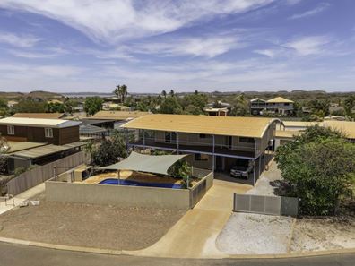8 Vitenbergs Drive, Point Samson WA 6720