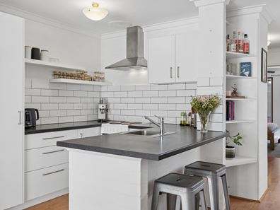 2/16 Kelvin Street, Maylands WA 6051