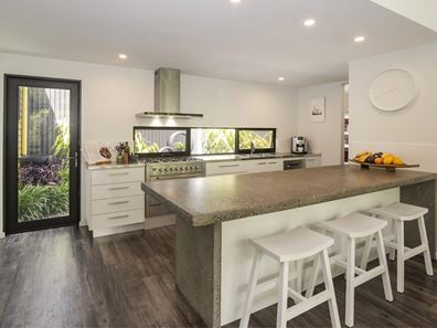 8 Wandoo Place, Cowaramup WA 6284