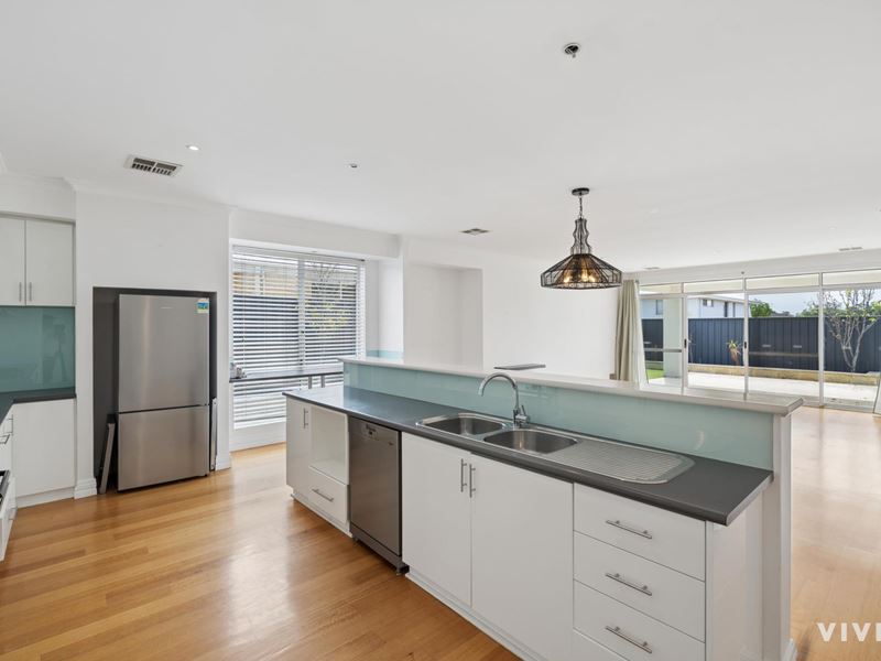 34 Swiftlet Way, Gwelup WA 6018