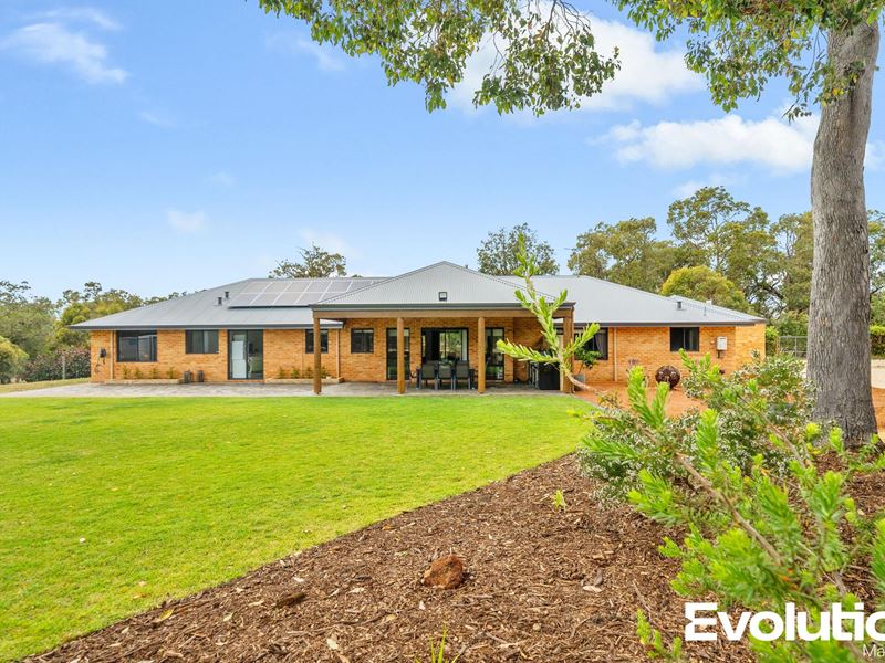 21 Blackbrim Entrance, Lake Clifton WA 6215