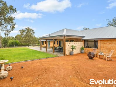 21 Blackbrim Entrance, Lake Clifton WA 6215