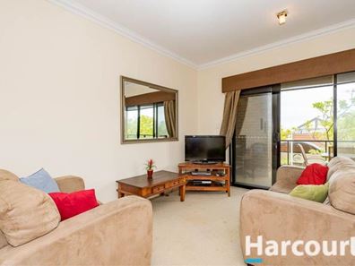 2/37 Dolphin Drive, Mandurah WA 6210