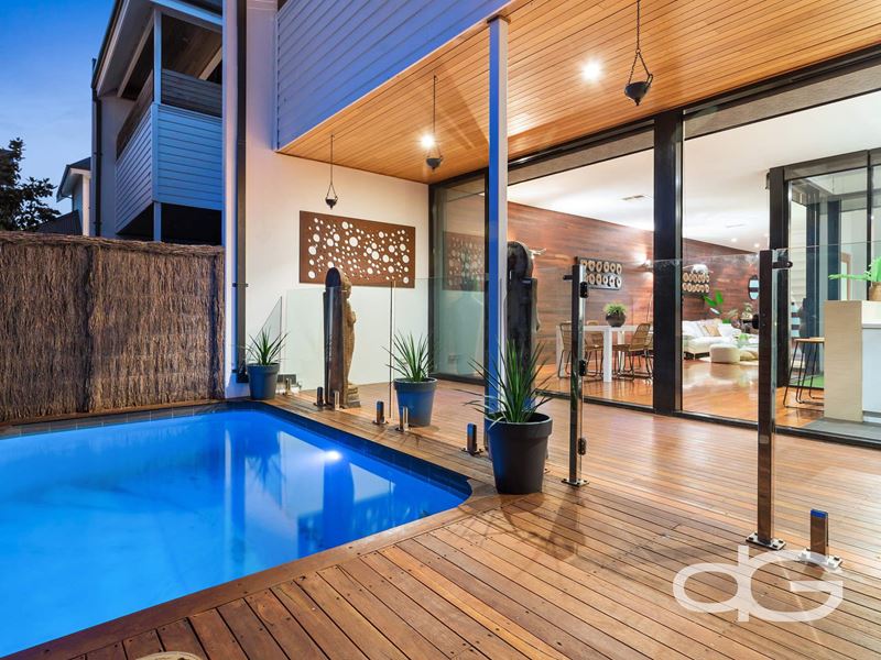 10 Heywood Lane, North Coogee