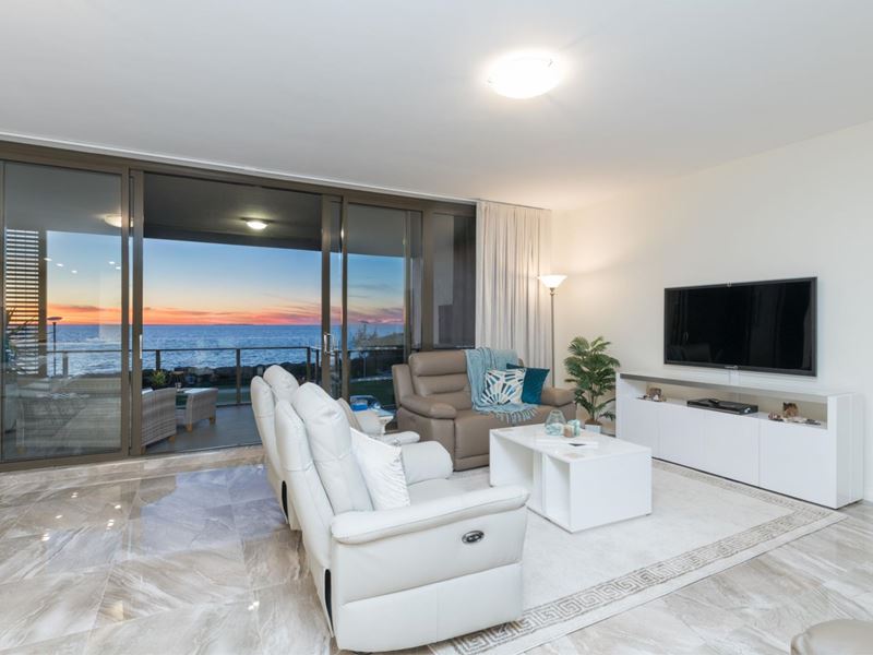 30/37 Orsino Boulevard, North Coogee