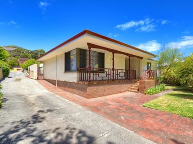 209 Middleton Road, Mount Clarence WA 6330