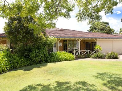 275 SUMMERLAKES PARADE, Ballajura WA 6066