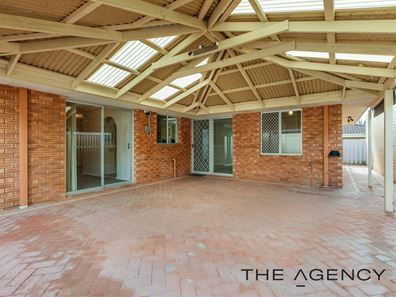 17B Banksia Circle, Thornlie WA 6108