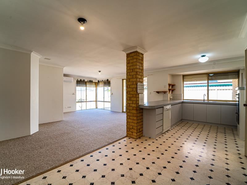 16 Cypress Mews, Warnbro WA 6169