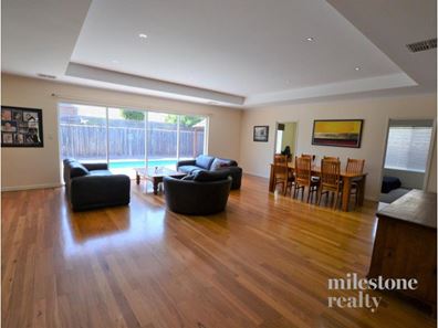 8 Kerries Link, The Vines WA 6069