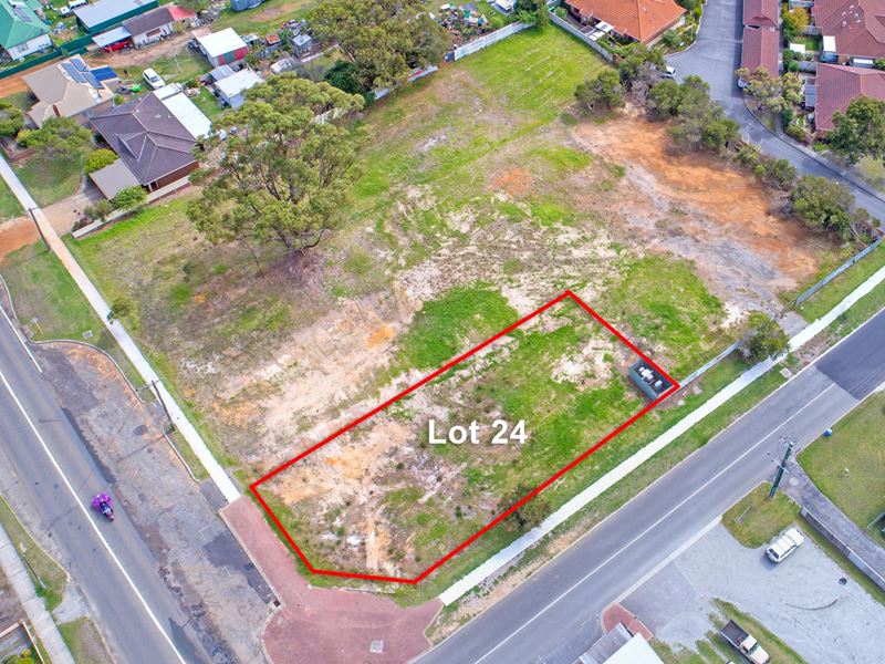 36 South Coast Highway, Orana WA 6330