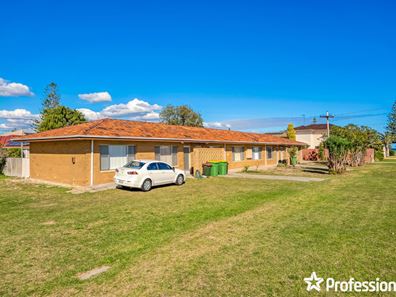 3 Berry Street, Safety Bay WA 6169