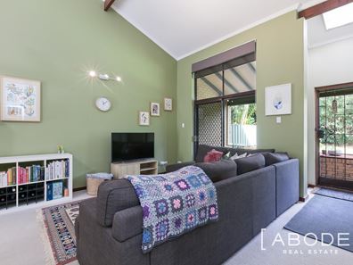 1/10 Richardson Avenue, Claremont WA 6010