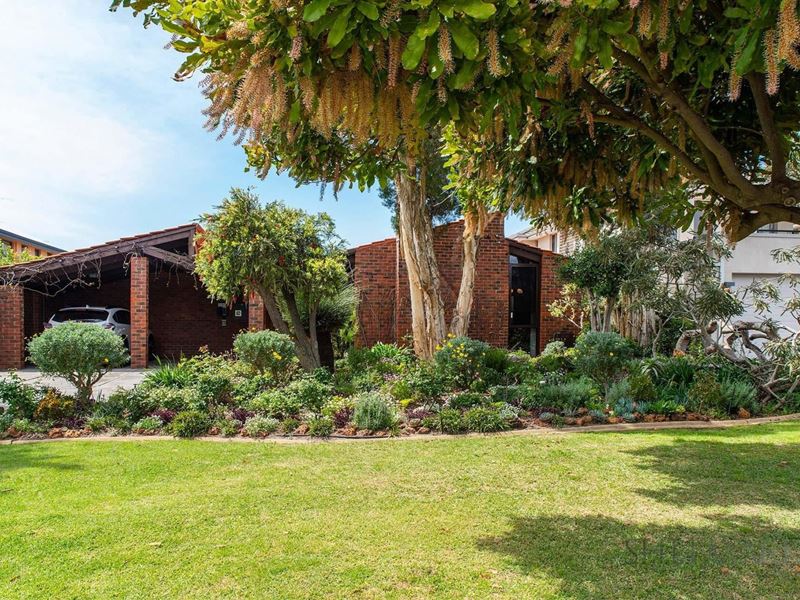 50 McCallum Crescent, Ardross