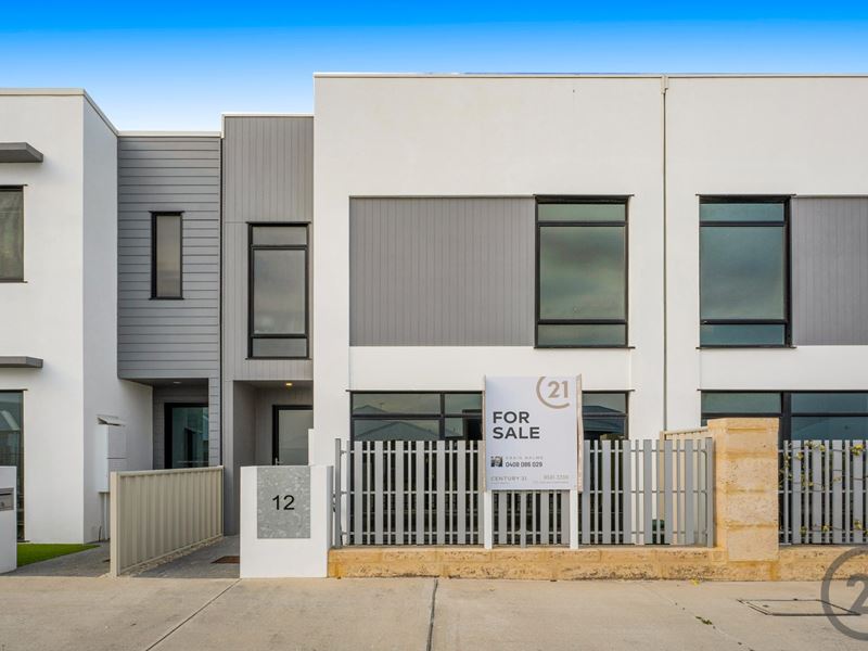 12 Ginrock Way, Golden Bay