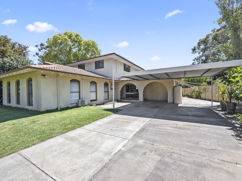 33 Hunter Drive, Lesmurdie
