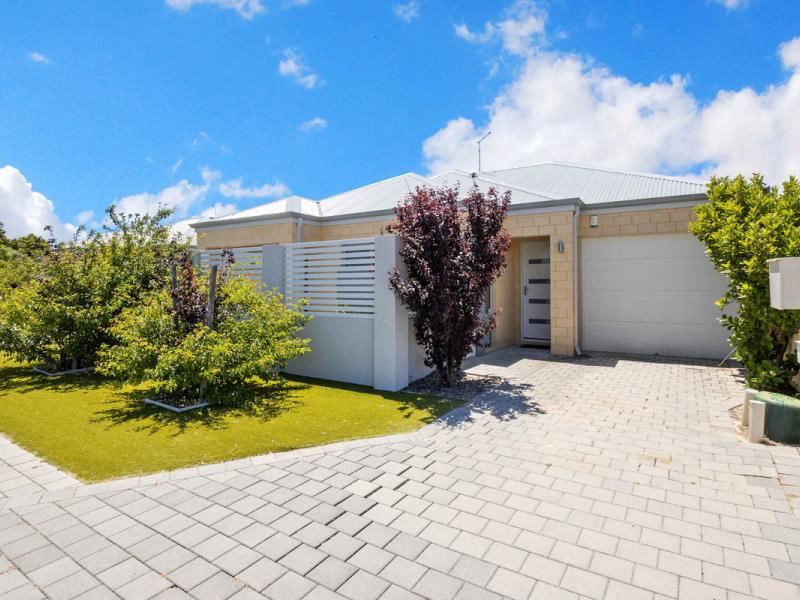 2/32 Rungine Way, Pearsall