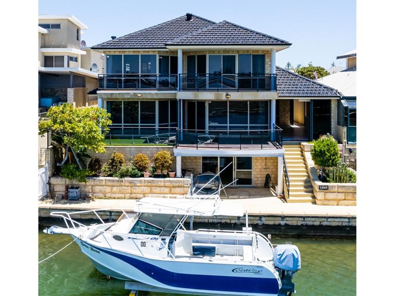 12 Nyari Court, Halls Head WA 6210