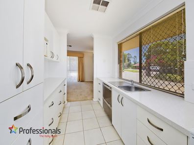 13/21 Hayes Avenue, Yokine WA 6060