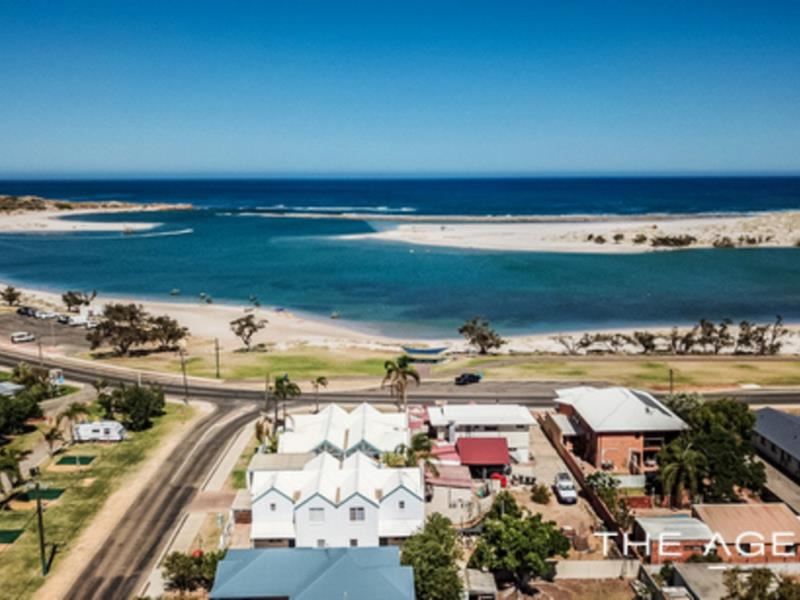 2/94 Grey Street, Kalbarri