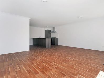 73 Cuddlepie Turn, Banksia Grove WA 6031