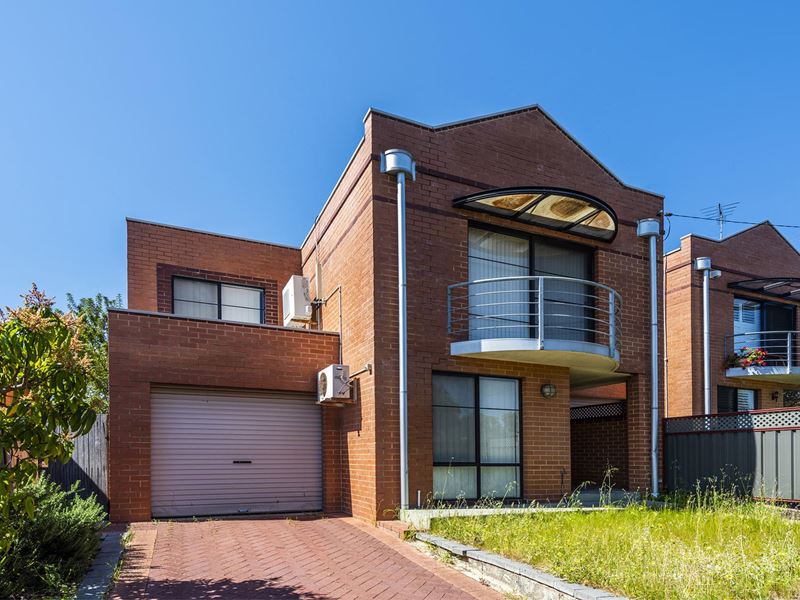1/2 Ninth Avenue, Maylands