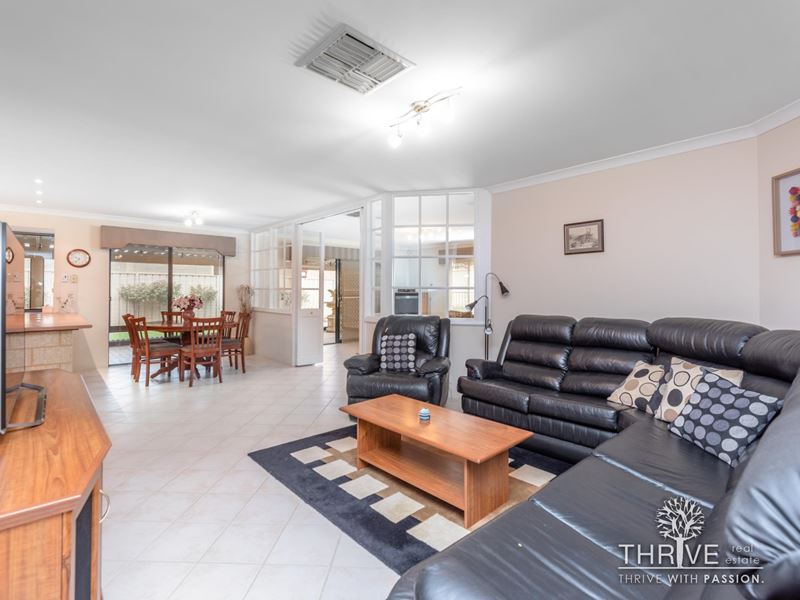 1 Elvire Court, Canning Vale WA 6155