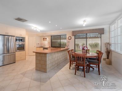 1 Elvire Court, Canning Vale WA 6155