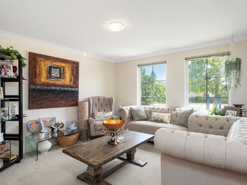 13 Kingsway Gardens, Canning Vale