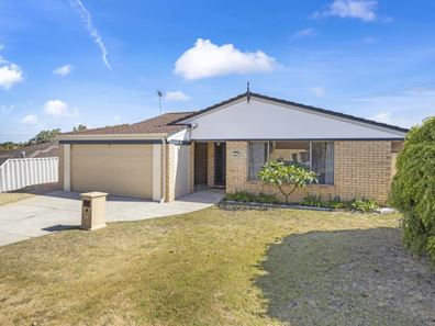 11 Loftia View, Clarkson WA 6030