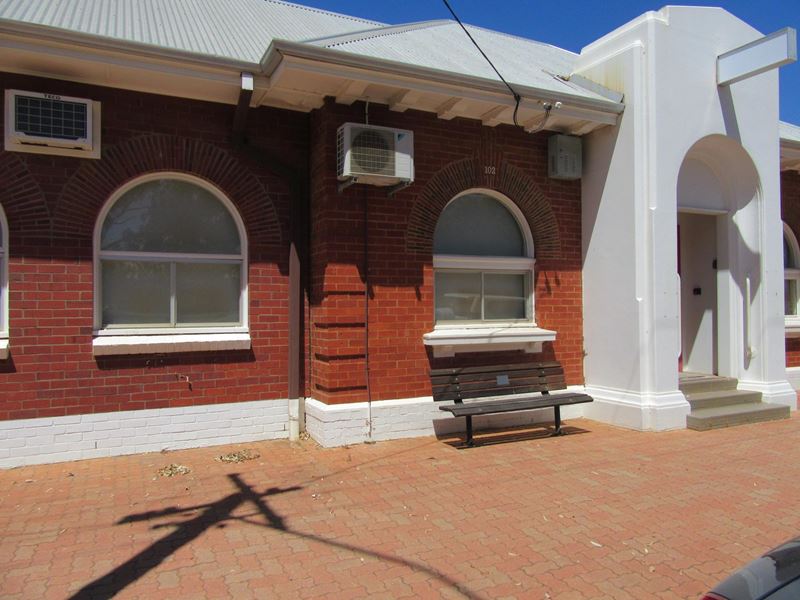 102 Railway Road, Three Springs
