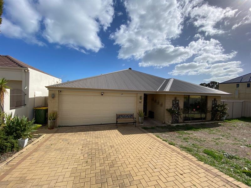 46 HYDEN LOOP, Dawesville