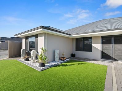 22 Cob Road, Brabham WA 6055