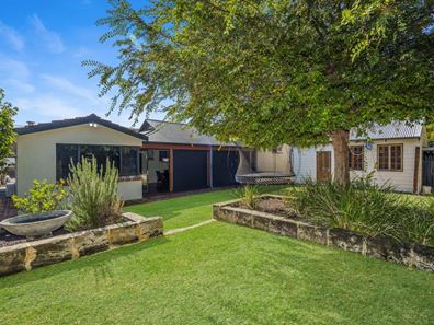 5 Ambergate Street, Karrinyup WA 6018