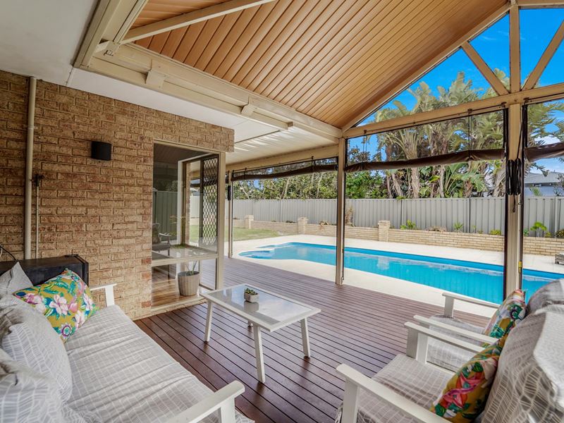 10 Lindfield Retreat, Kallaroo WA 6025