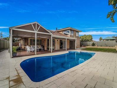 10 Lindfield Retreat, Kallaroo WA 6025