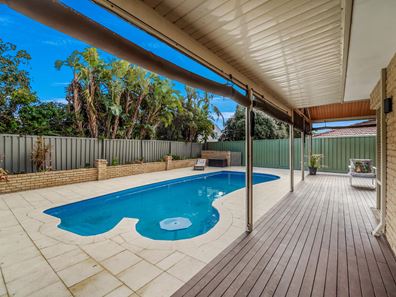 10 Lindfield Retreat, Kallaroo WA 6025