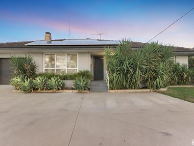 3166 Albany Highway, Mount Nasura WA 6112