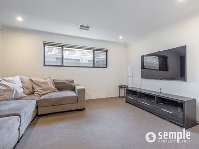 10 Linaker Street, Baldivis WA 6171