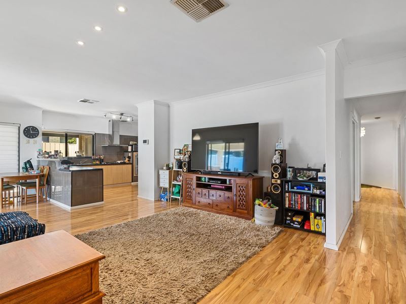 22 Seville Road, Forrestfield