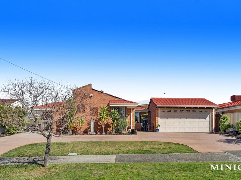137 Pinetree Gully Road, Willetton