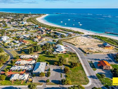 55A Gingin Road, Lancelin WA 6044