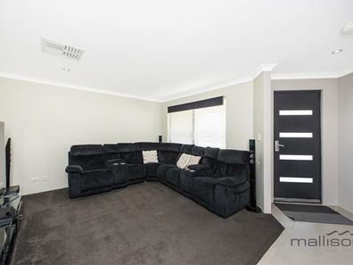 8 The Hawthorns, Baldivis WA 6171